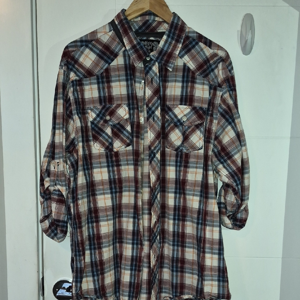 Eighty Eight Men's Plaid Button-Down Shirt in Brown and Blue